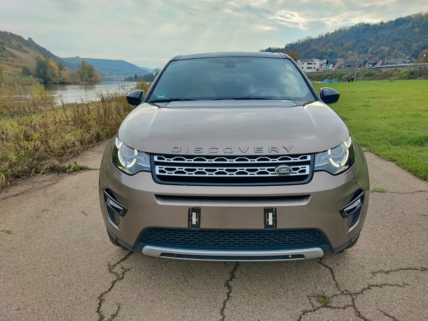 Land Rover Discovery Sport /NAVI/KAMERA/LED/AHK/LEDER/BI XEN Grau - 2