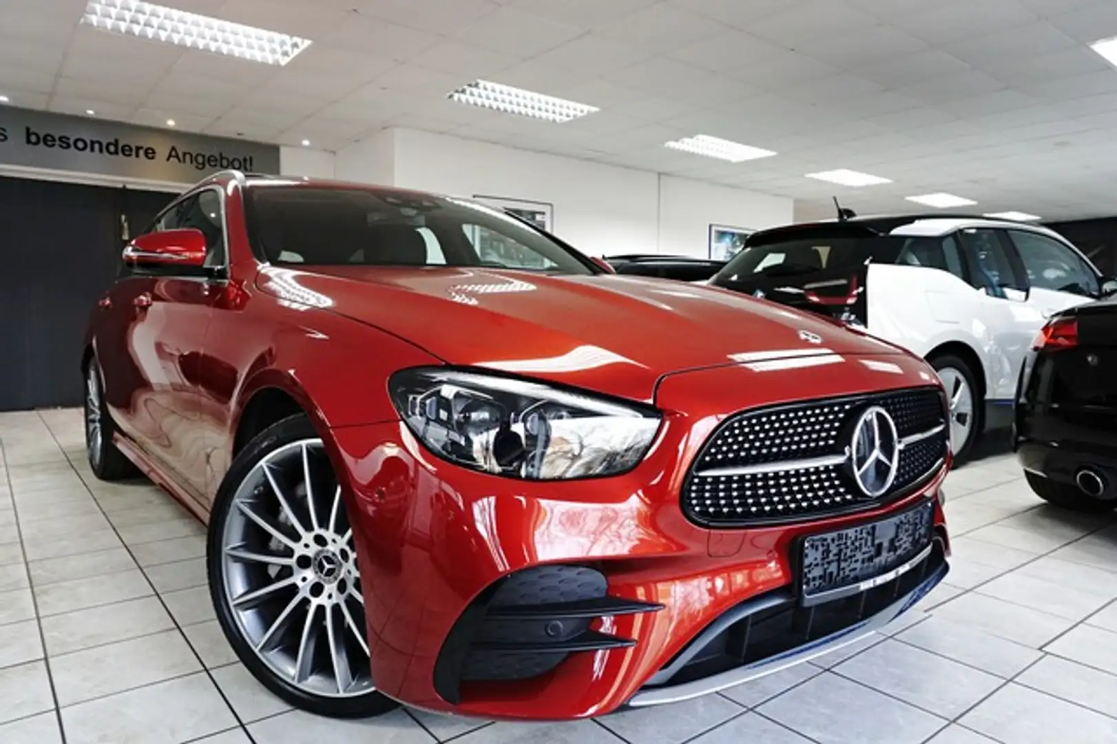 Mercedes-Benz E 450 4M T 9G AMG LINE ABC DISTR. MBUX HUD AHK Rouge - 1
