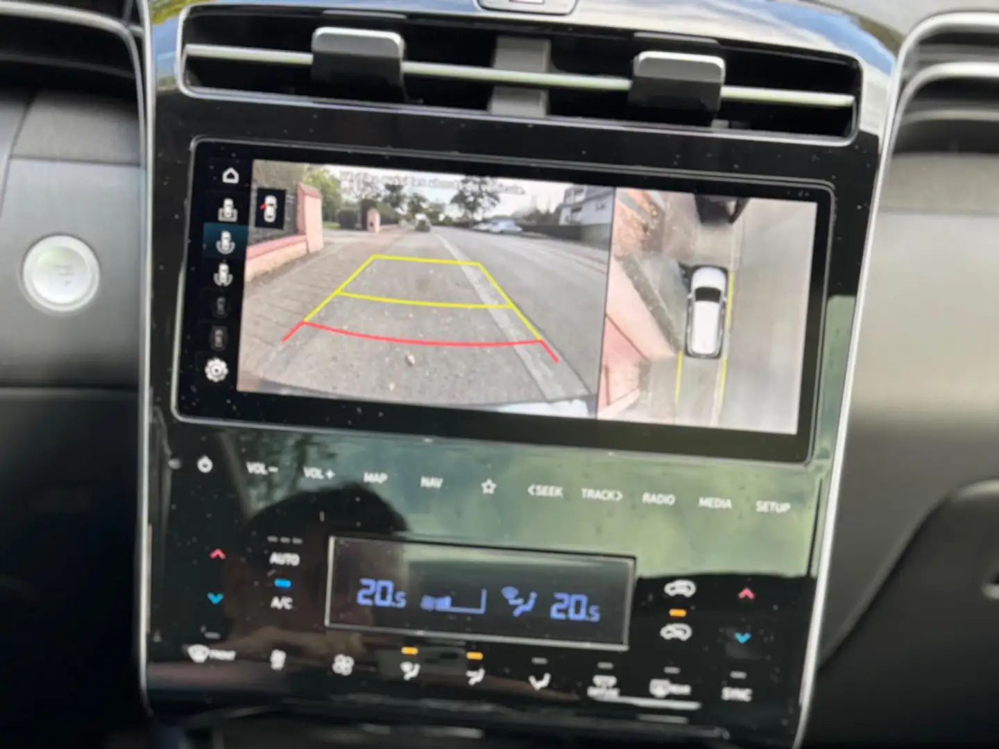 Hyundai TUCSON TUCSON 1.6 T-GDi 48V-Hybrid 2WD DCT Blackline Gris - 1