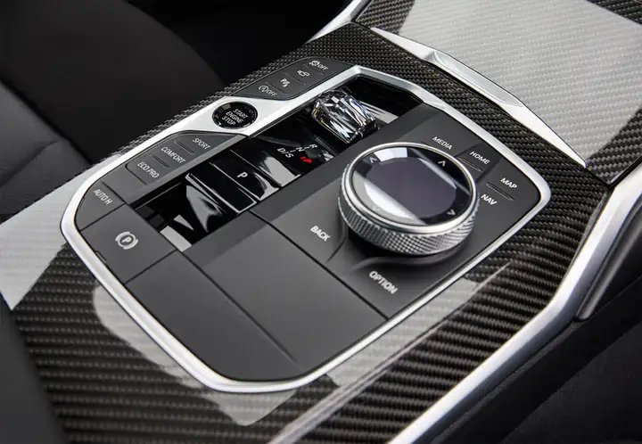 BMW Serie 3 2020, foto 12