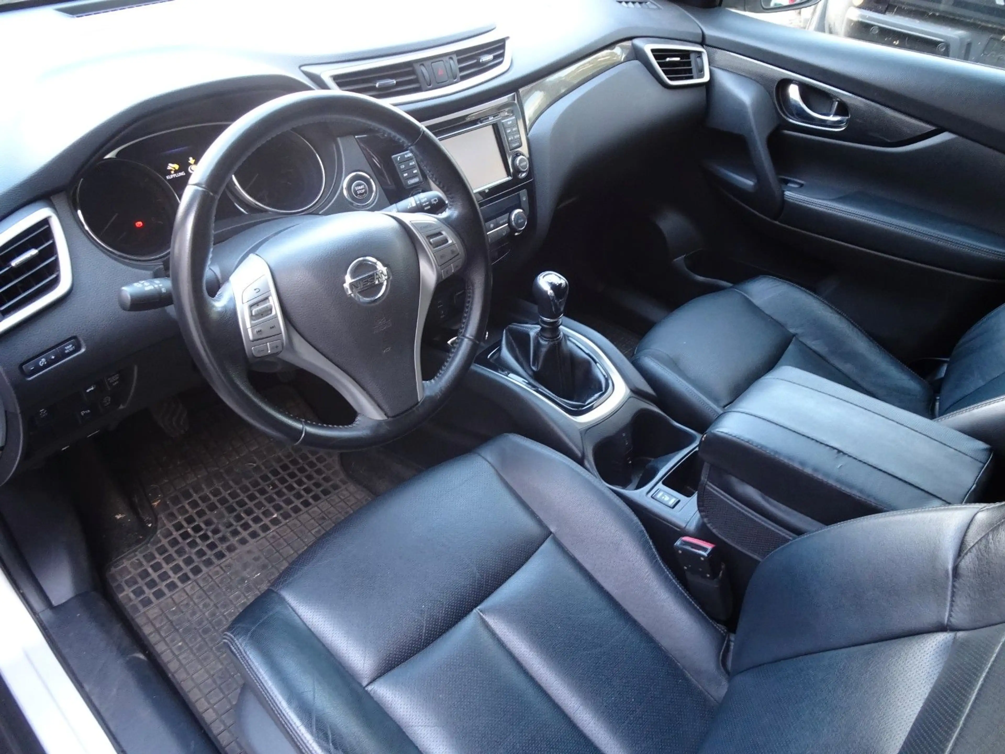 Nissan X-Trail Tekna 1.6 120kW-KLIMATR-NAV-LEDER-CAM360 — photo 9
