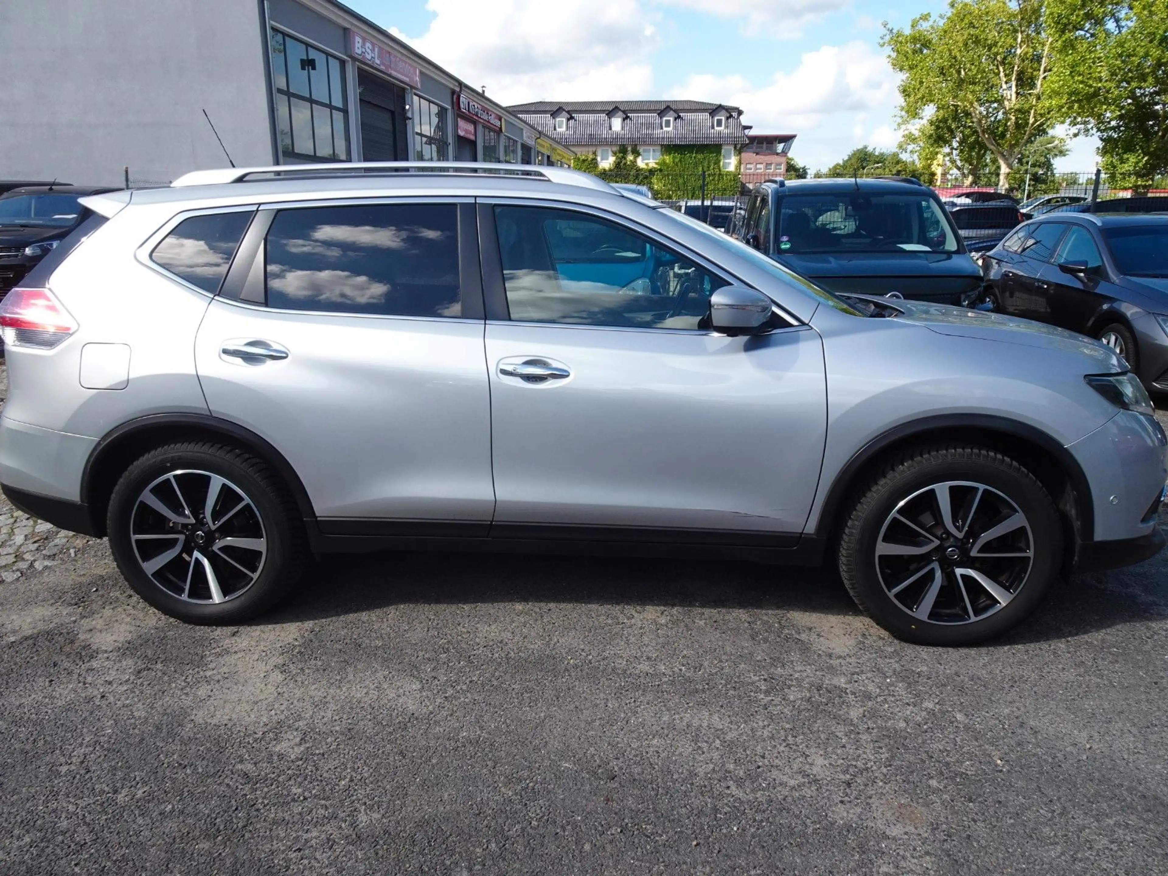 Nissan X-Trail Tekna 1.6 120kW-KLIMATR-NAV-LEDER-CAM360 — photo 7