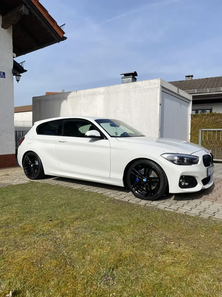 BMW 120