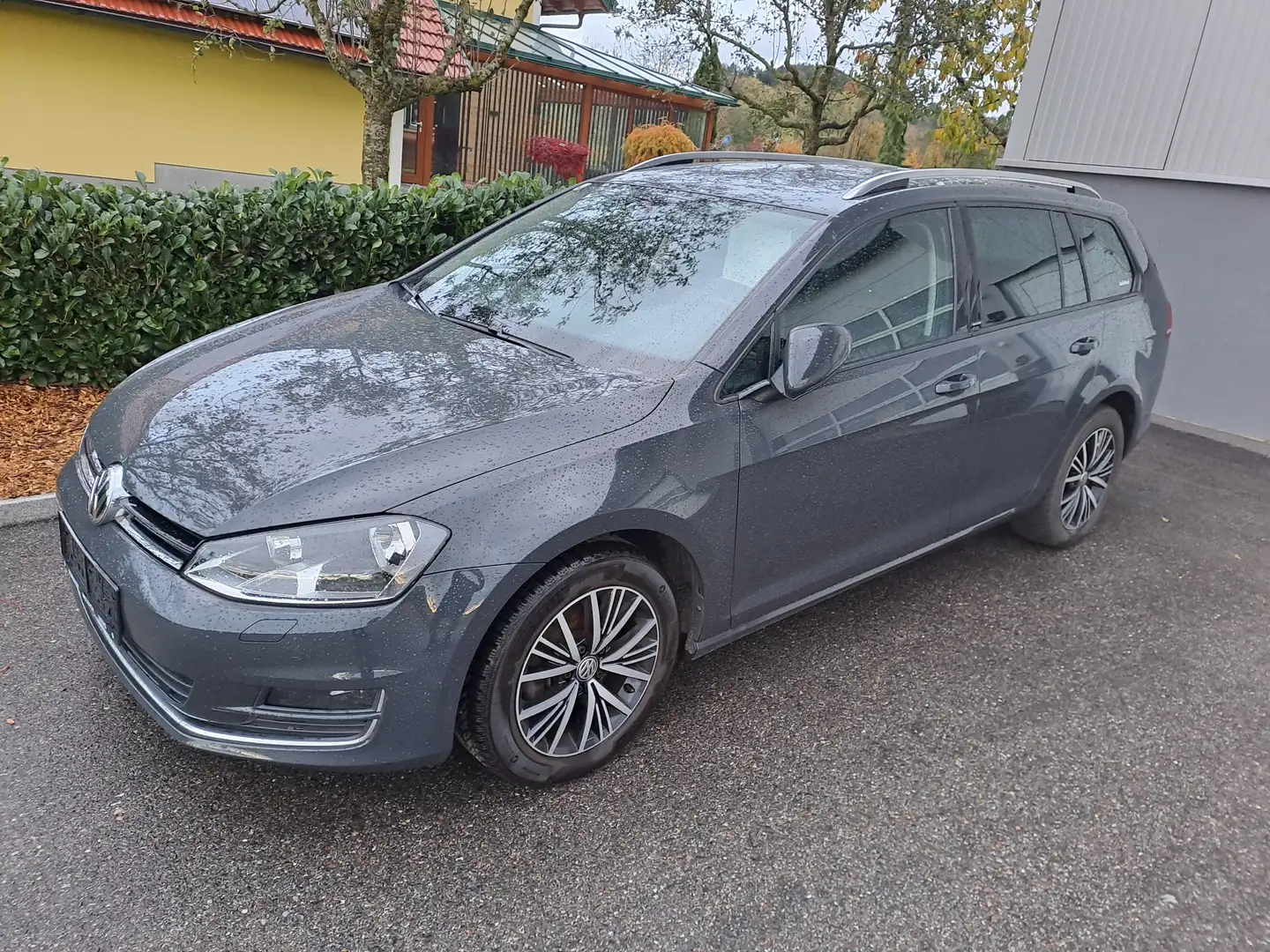 Volkswagen Golf Variant Allstar Grau - 1