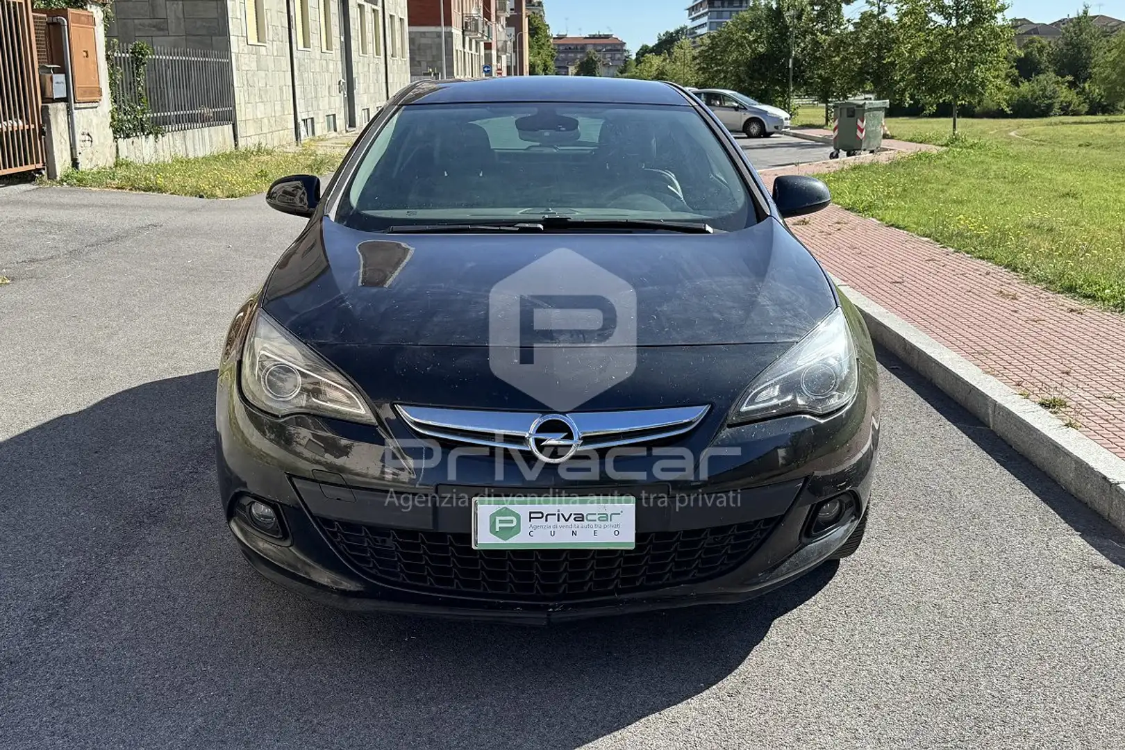 Opel Astra Astra GTC 1.6 Turbo 180CV 3 porte Cosmo S Noir - 2