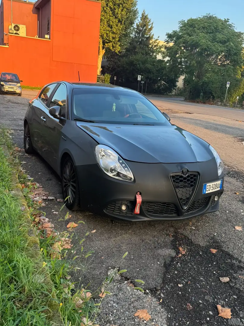 Alfa Romeo Giulietta 1.8 L - 1