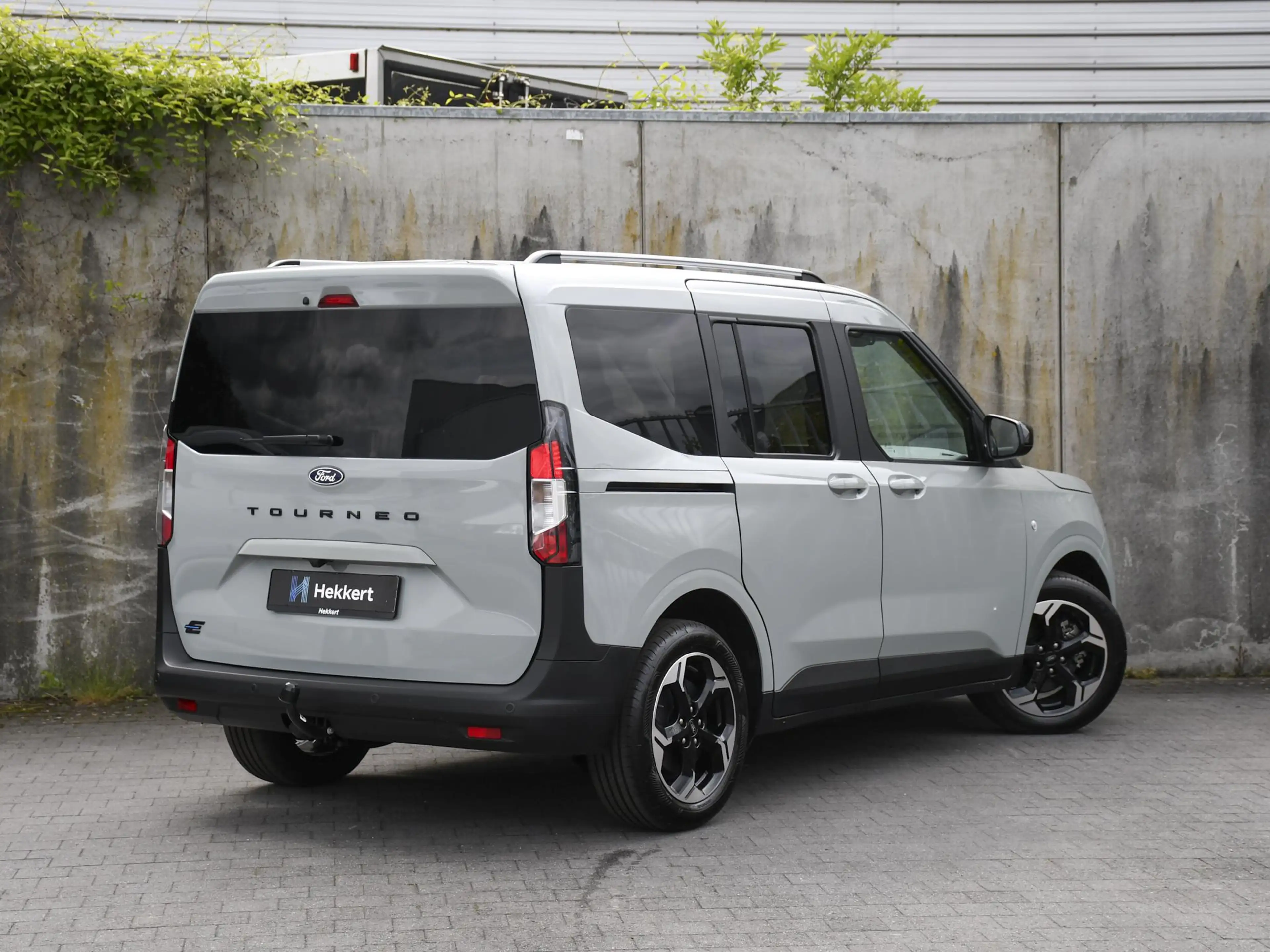 Ford Tourneo Titanium 46kWh 136pk Automaat 5-Pers. | CAMERA | A — photo 5