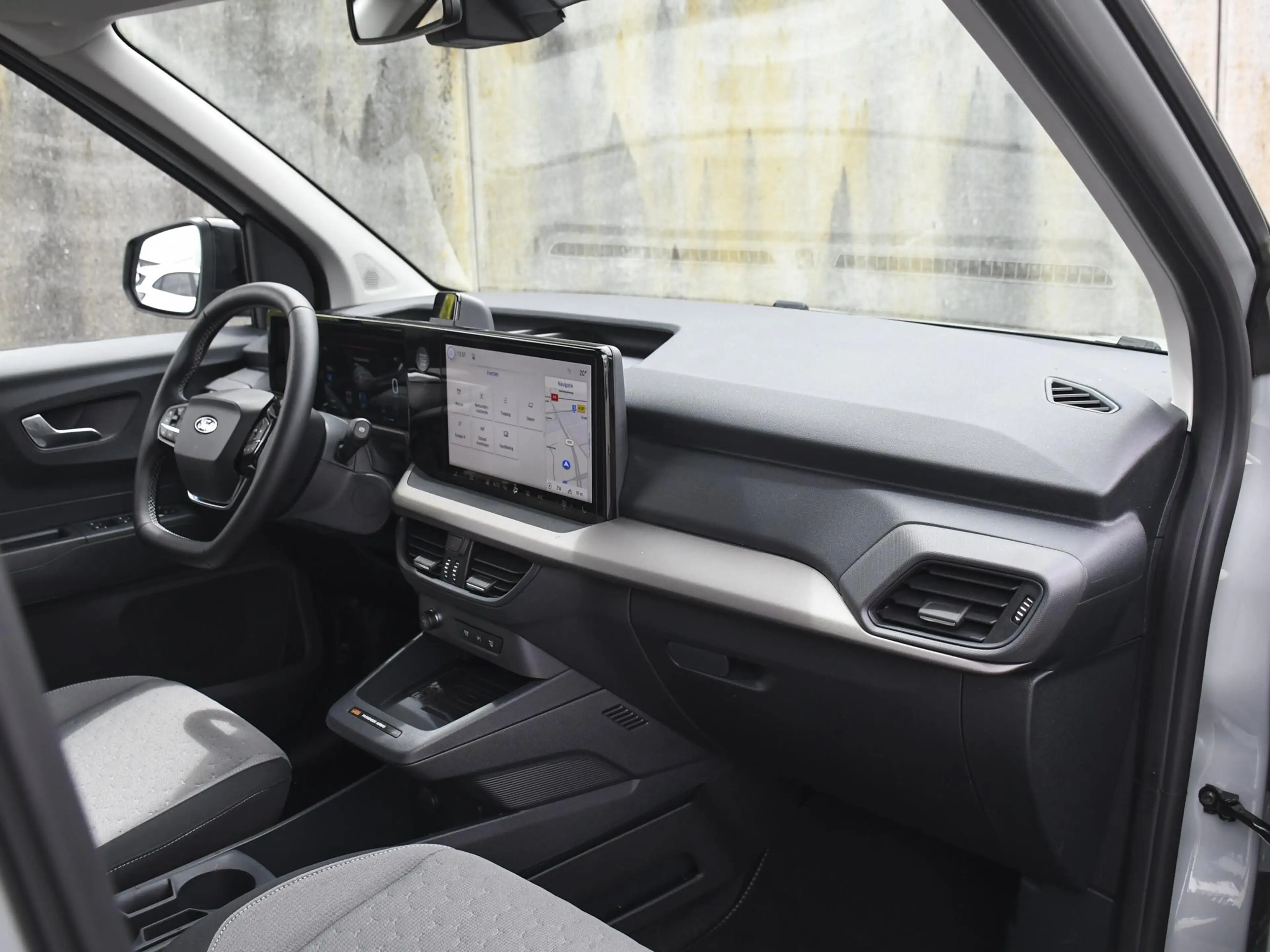 Ford Tourneo Titanium 46kWh 136pk Automaat 5-Pers. | CAMERA | A — photo 9