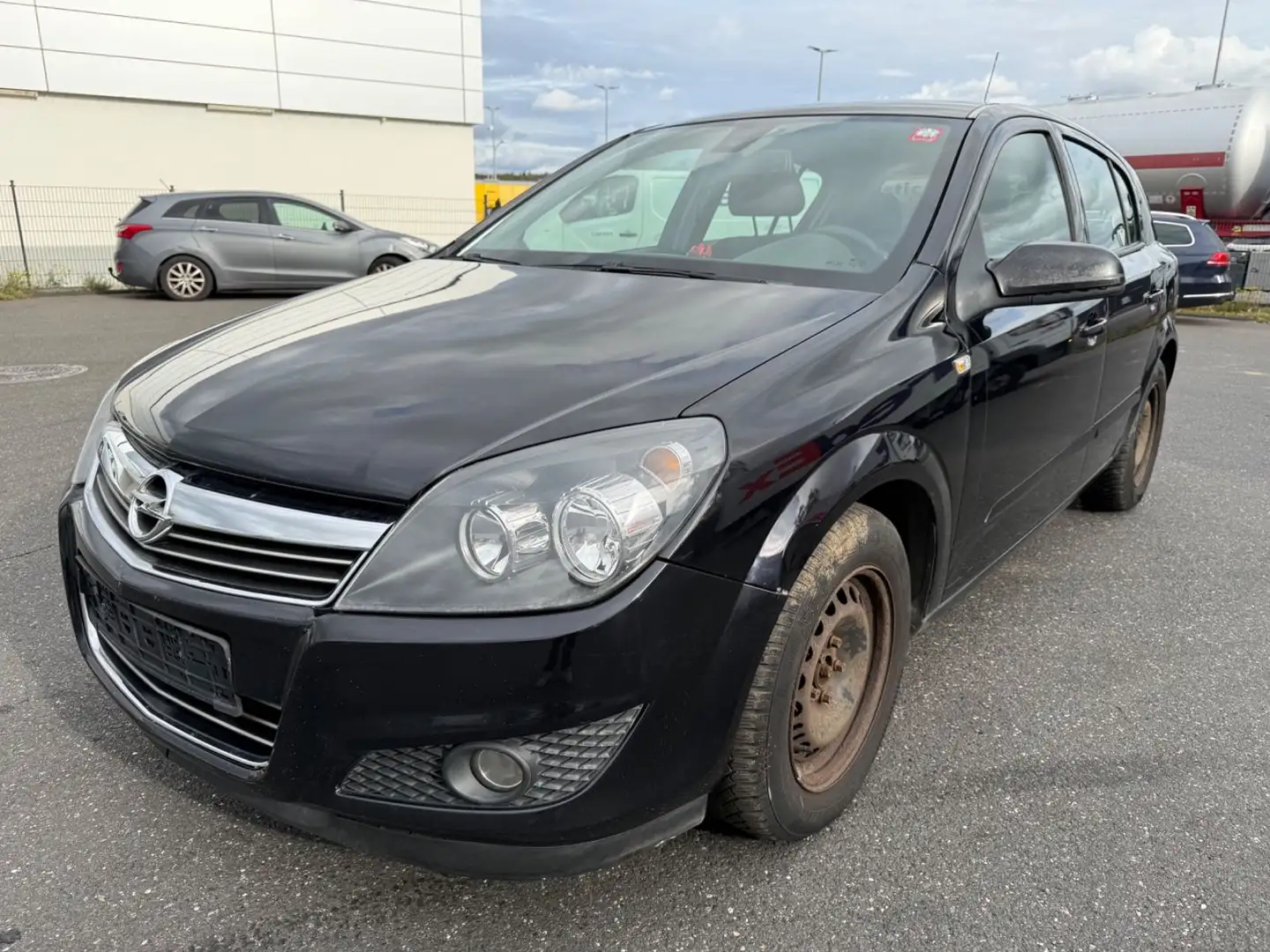 Opel Astra H Lim. Basis Noir - 1