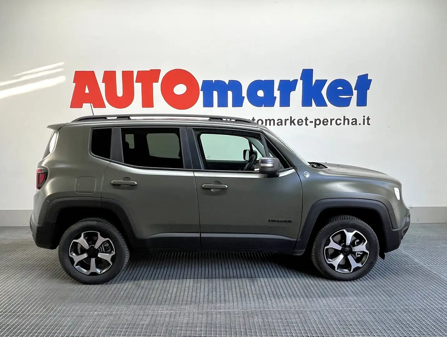 Jeep Renegade 1.3 t4 phev Trailhawk 4xe at6 Grün - 1