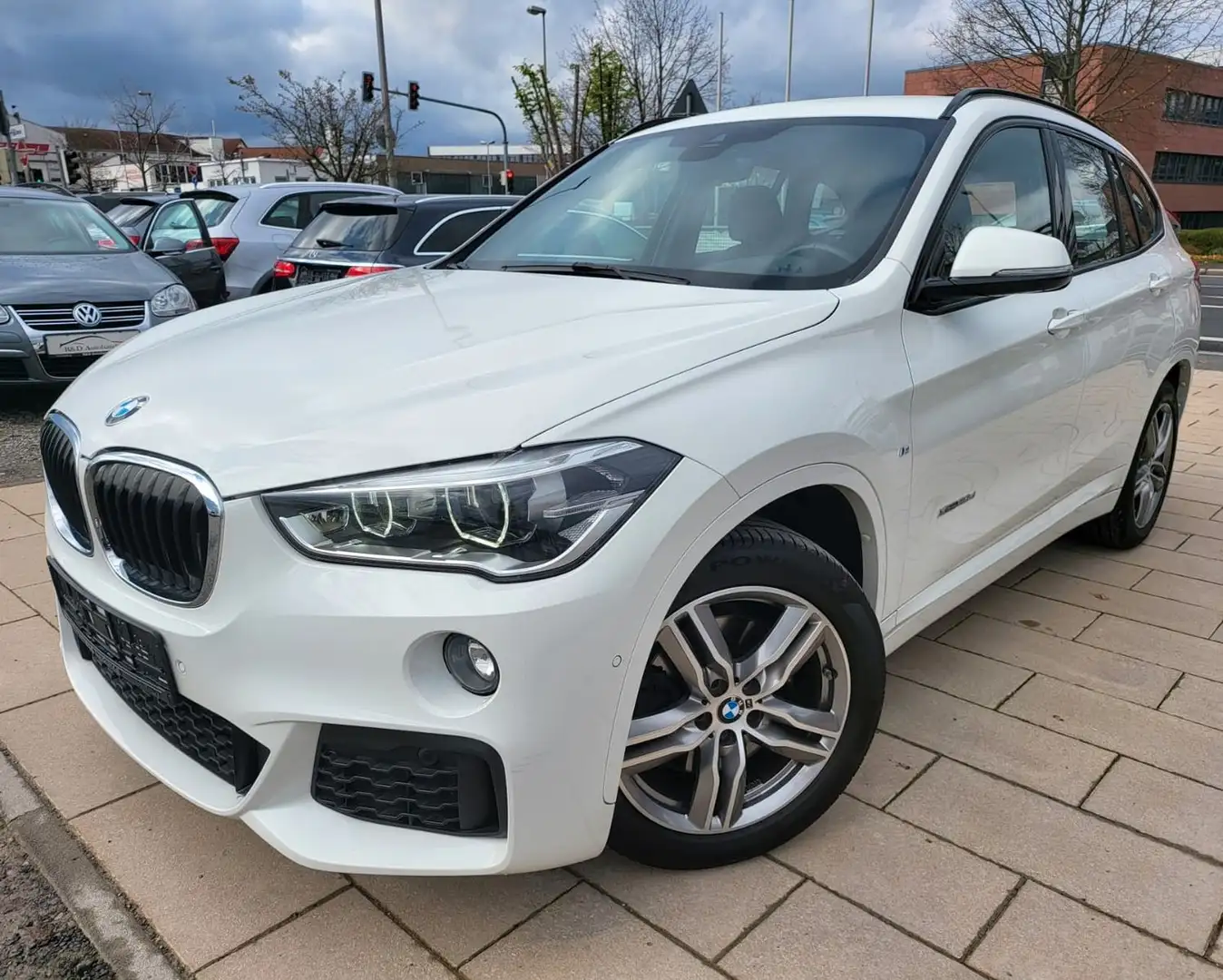BMW X1 Baureihe X1 xDrive 20 d M Sport Blanc - 1