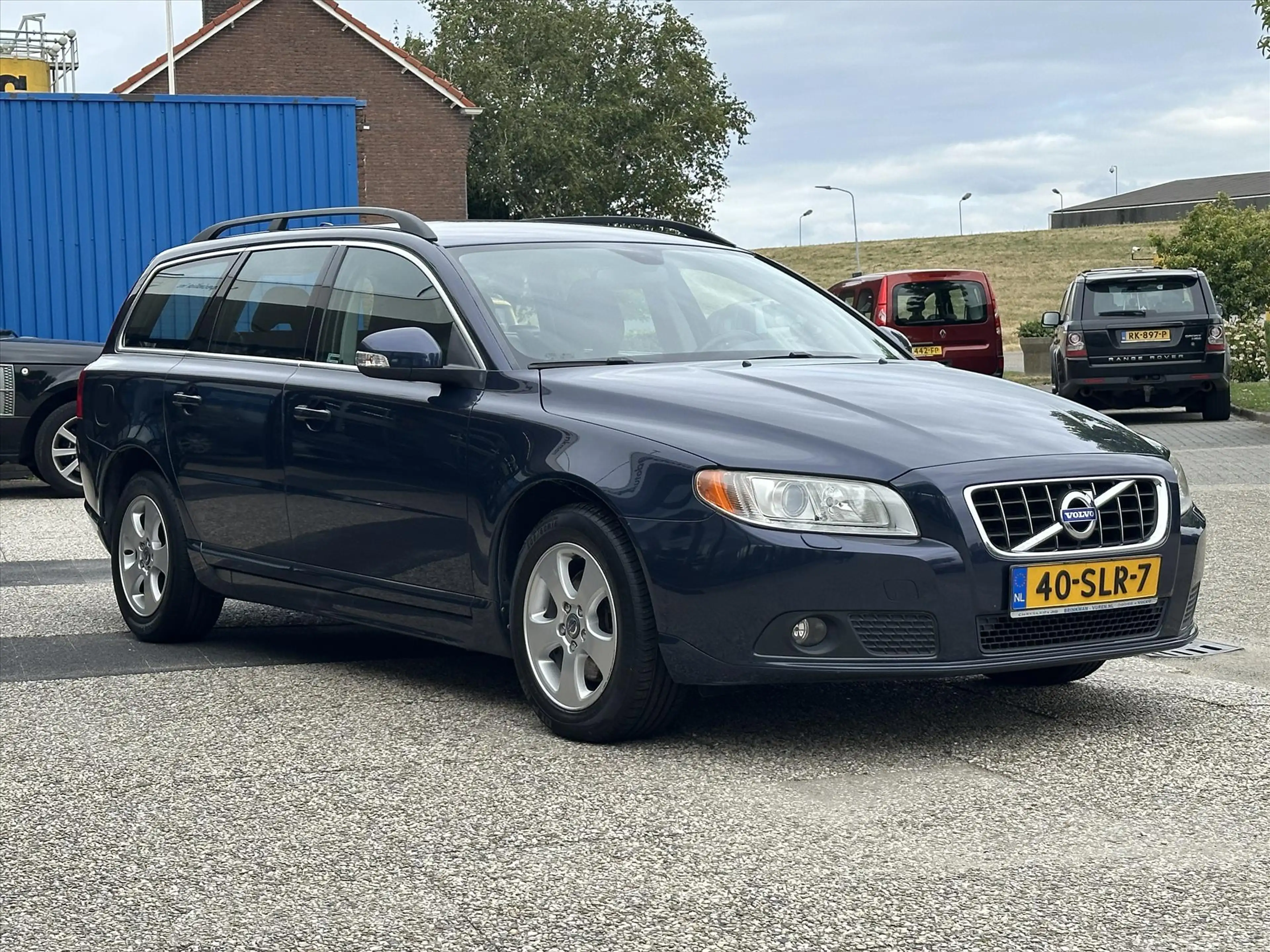 Volvo V70 2.0 107KW FLEXIFUEL Momentum YOUNGTIMER — photo 3