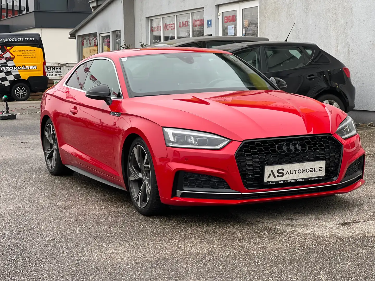 Audi A5 sport 3 x S Line Rot - 1