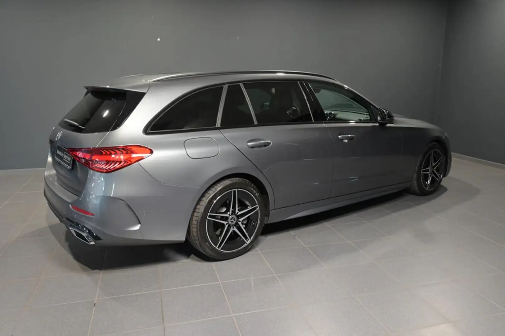 Mercedes-Benz C 180 T AMG/KAMERA/LED/SHZ Gris - 2