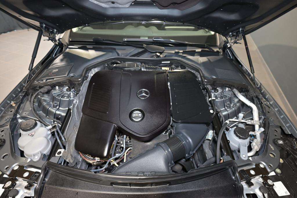Mercedes-Benz C 180