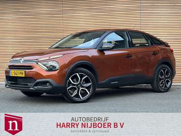 Feel 50 kWh DAB+ / Camera / Navigatie / SOH 90%