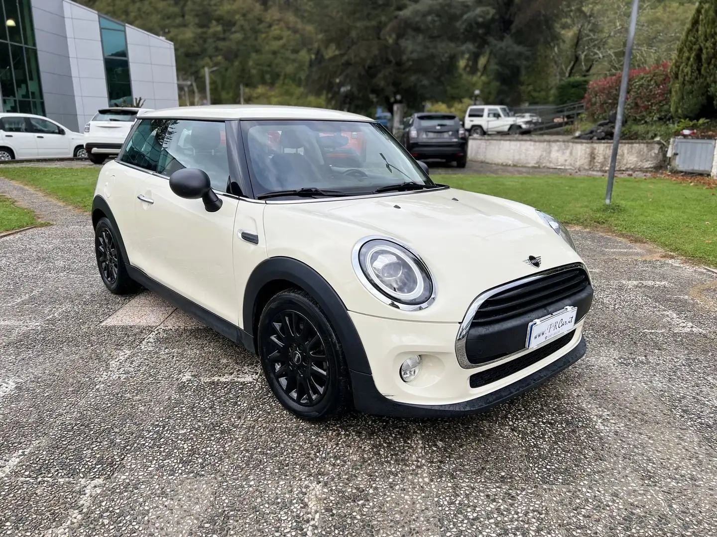 MINI One (F56) 1.5 One 75 CV Baker Street Blanc - 1