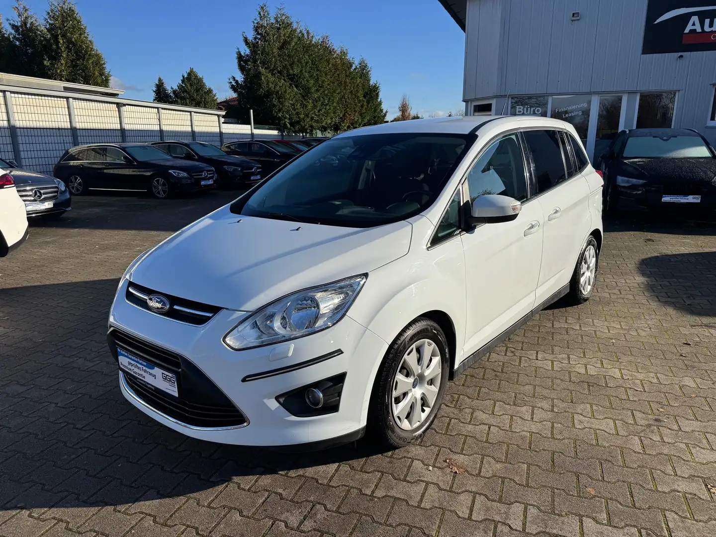 Ford Grand C-Max 7 Sitzer 1,6 TDCI "Business Edition" *AHK *PDC Weiß - 1
