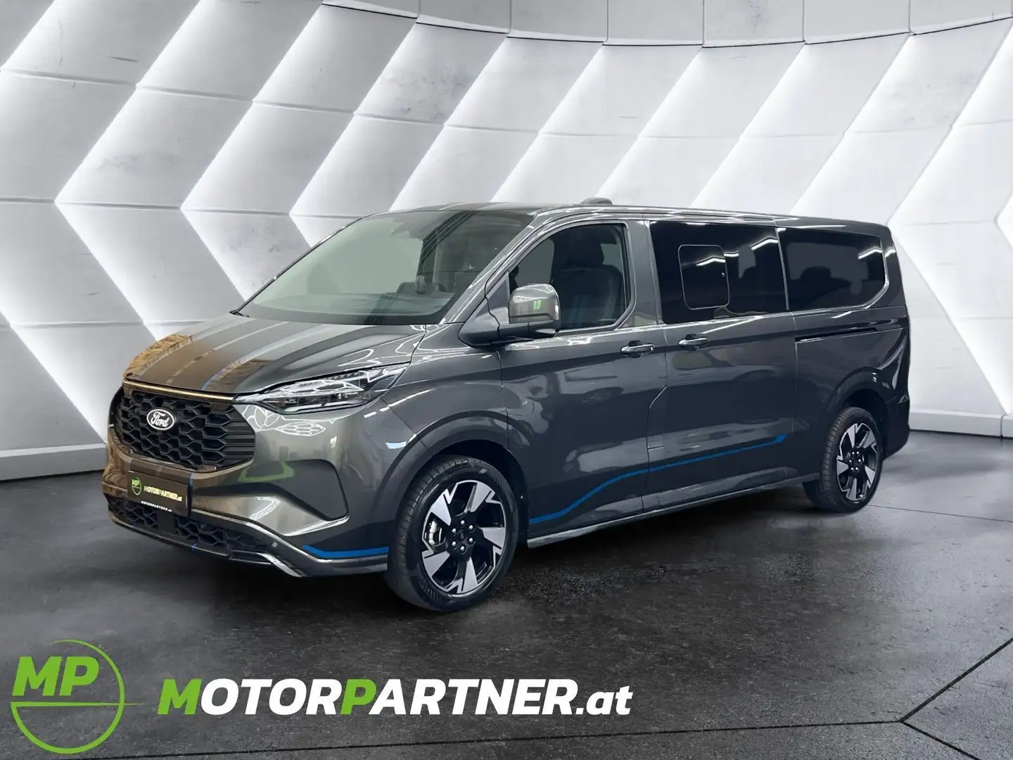 Ford Tourneo Custom L2 Sport | PHEV | Bus 8-Sitze | Sofort verfügbar Grau - 1