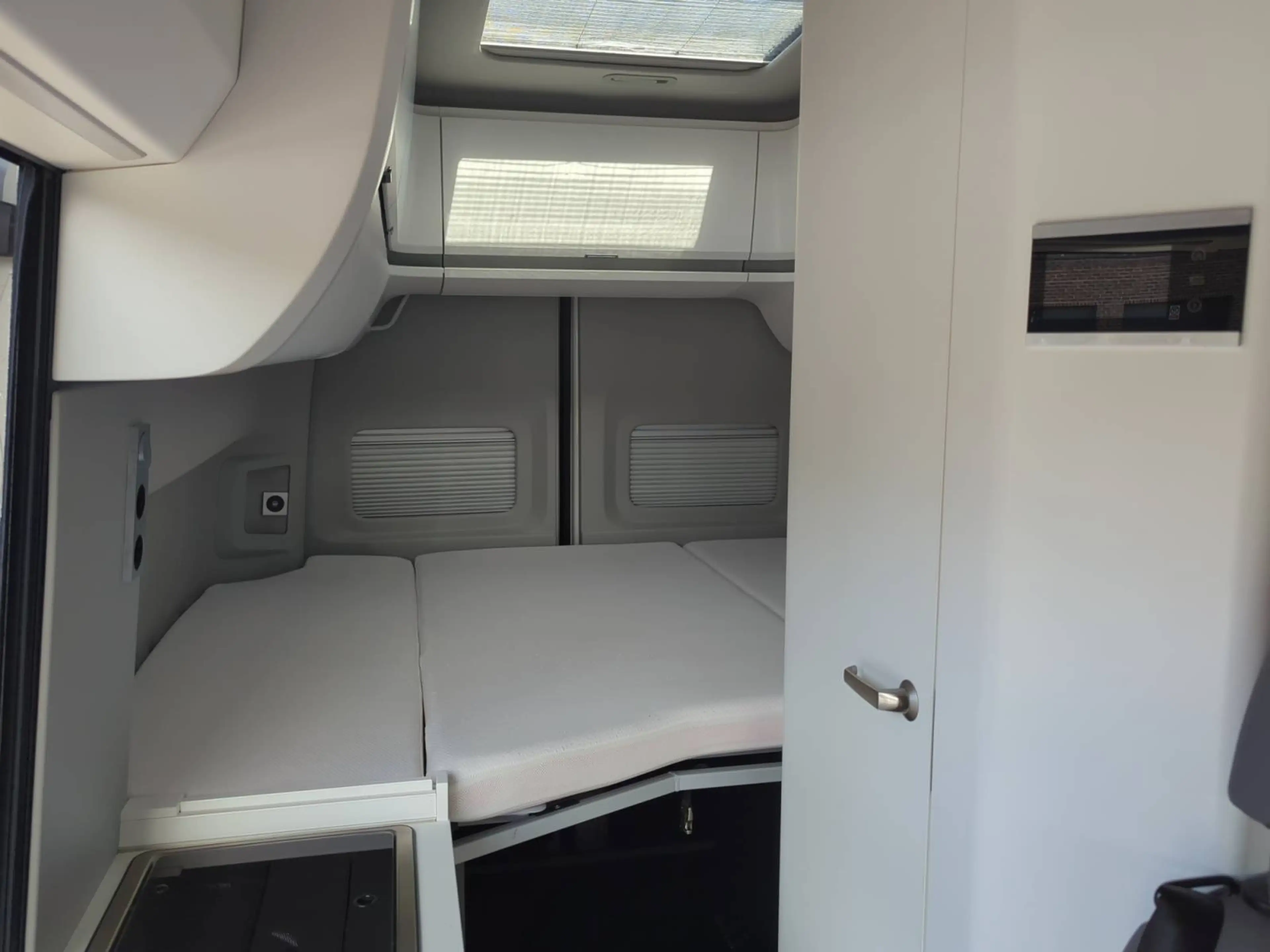 Volkswagen Grand California Garantie 12 à 36 Mois — photo 12