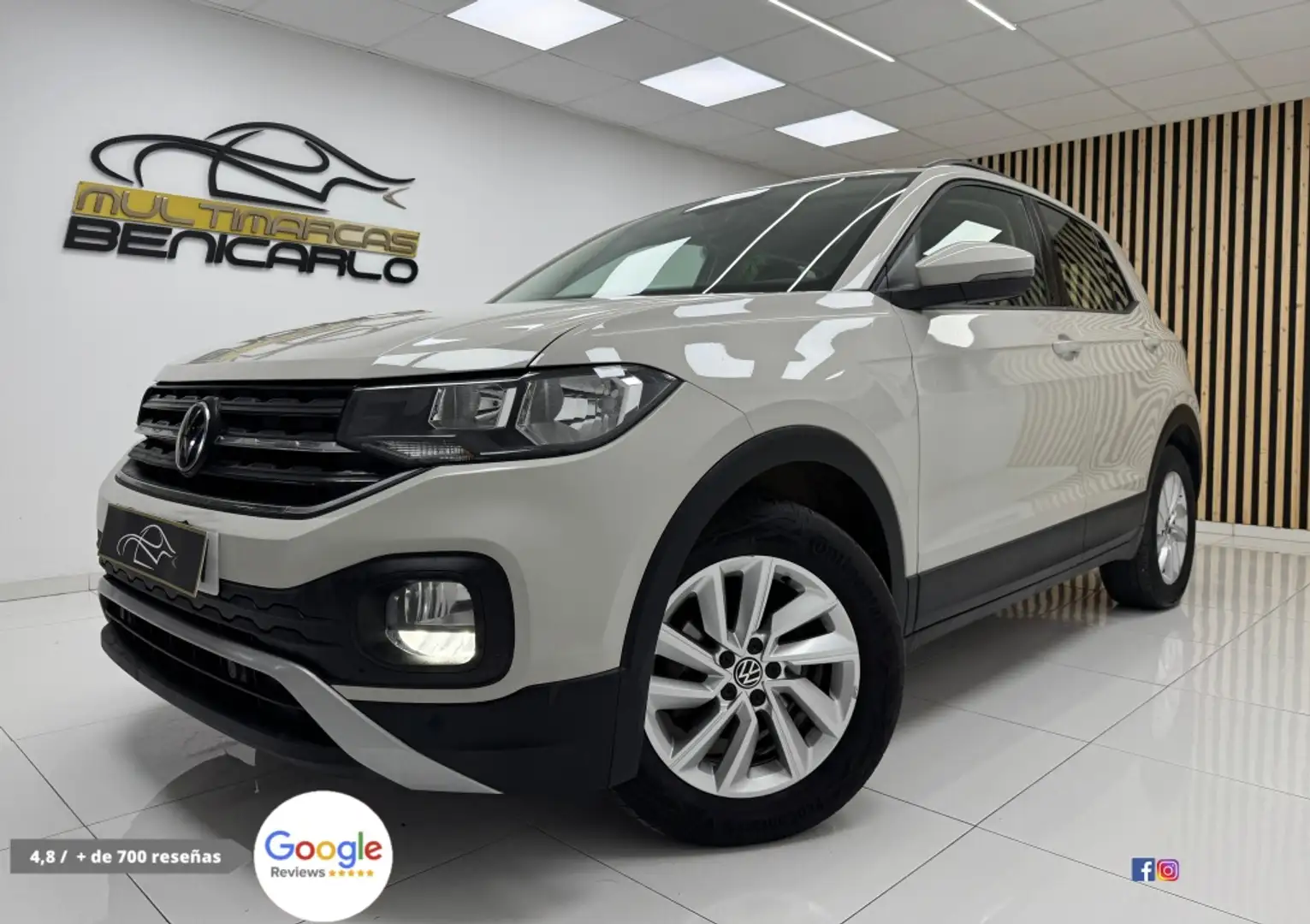 Volkswagen T-Cross 1.0 TSI Advance Gris - 2
