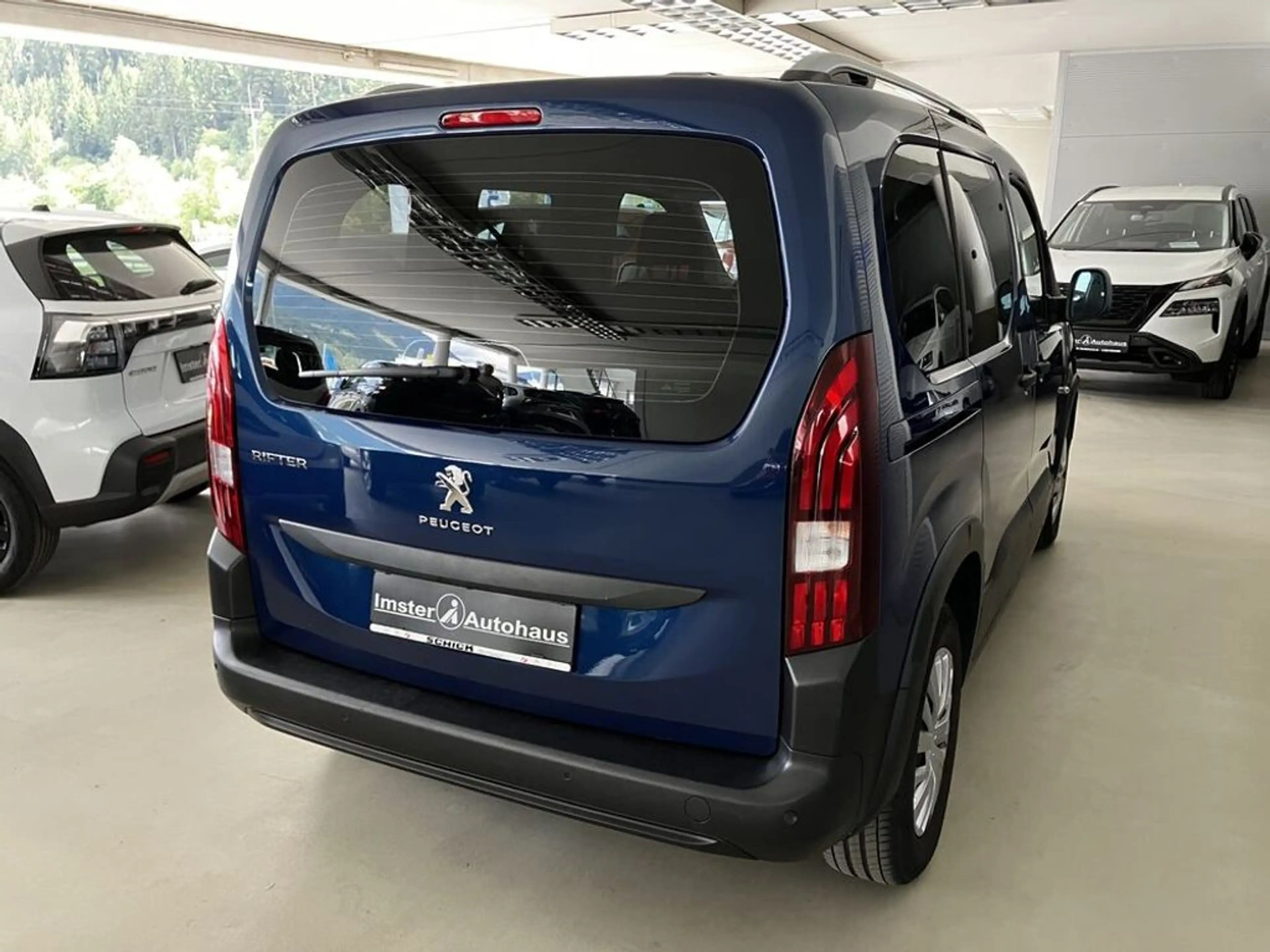 Peugeot Rifter 1,2 PureTech 110 S&S Active 8fach — photo 14