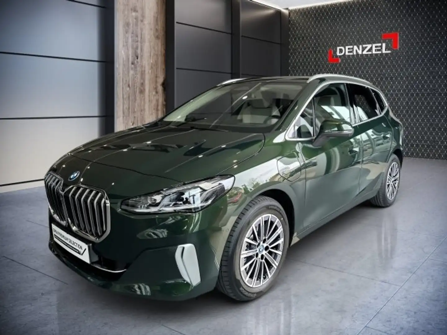 BMW 230 e xDrive Active Tourer U06 XB2 Vert - 1