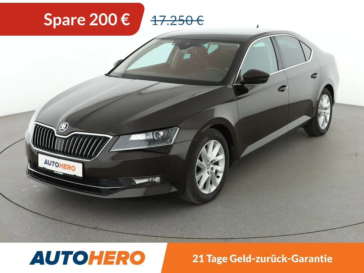 Skoda Superb 1.4 TSI ACT Style*XENON*NAVI*TEMPO*PDC*SHZ*KLIMA* Braun - 1