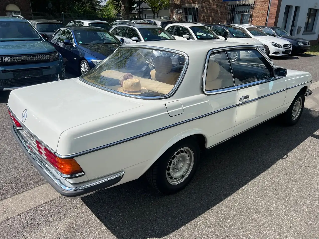Mercedes-Benz 230 CE 230 W123"Automatik"Schiebedach"Top Zustand", foto 5