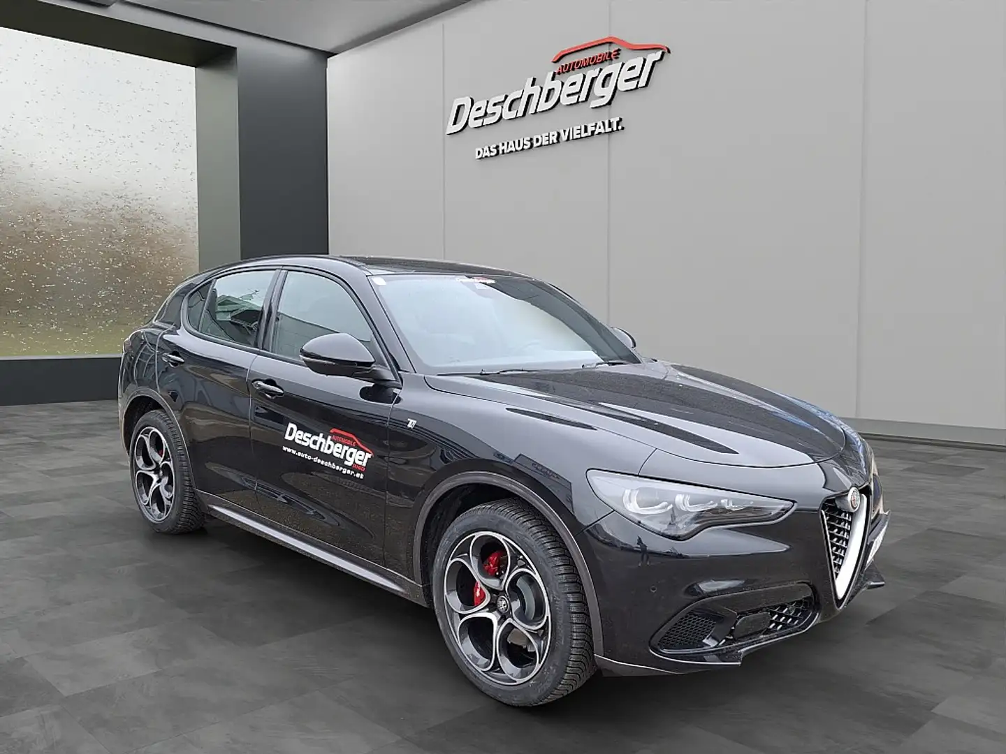 Alfa Romeo Stelvio Ti 2,2 ATX AWD Schwarz - 2