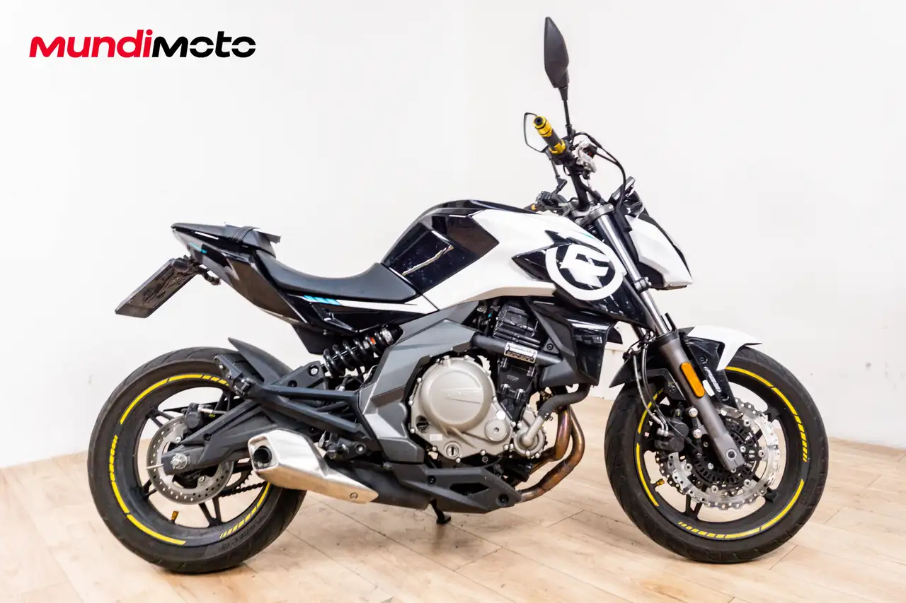 Cfmoto 650 NK