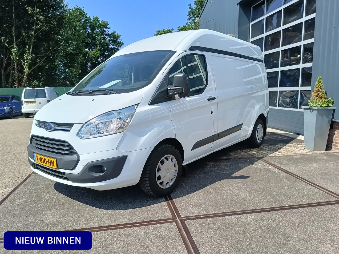 Ford Transit Custom 290 2.2 TDCI L2H2 Trend | Airco | Trekhaak | Verho - 1