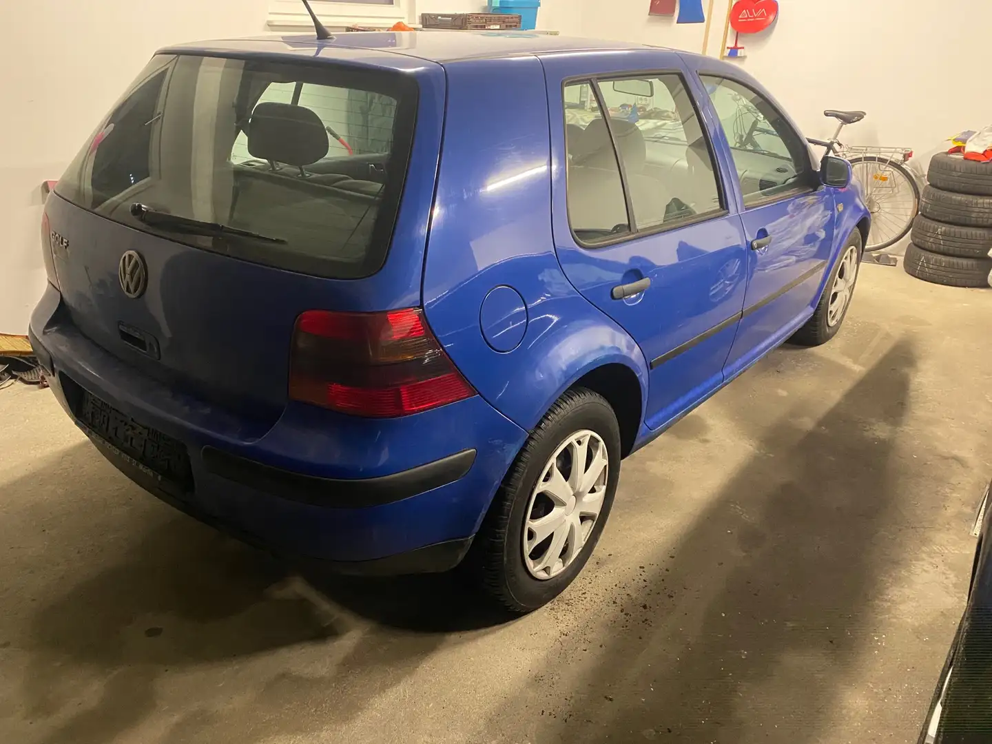 Volkswagen Golf 1.4 16 V Blau - 2