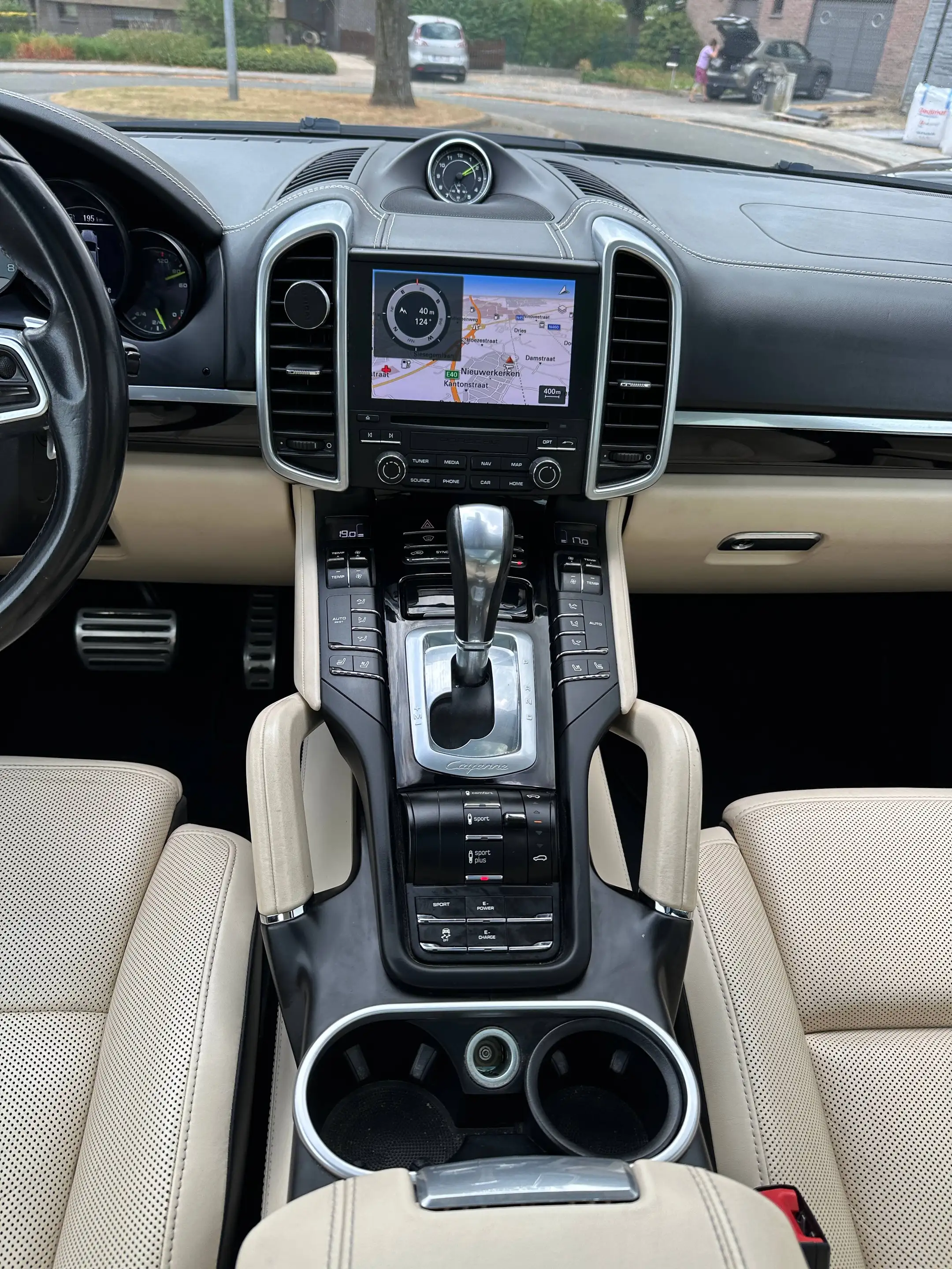 Porsche Cayenne Cayenne 3.0i V6 Hybrid Tiptronic S Garantie — photo 14