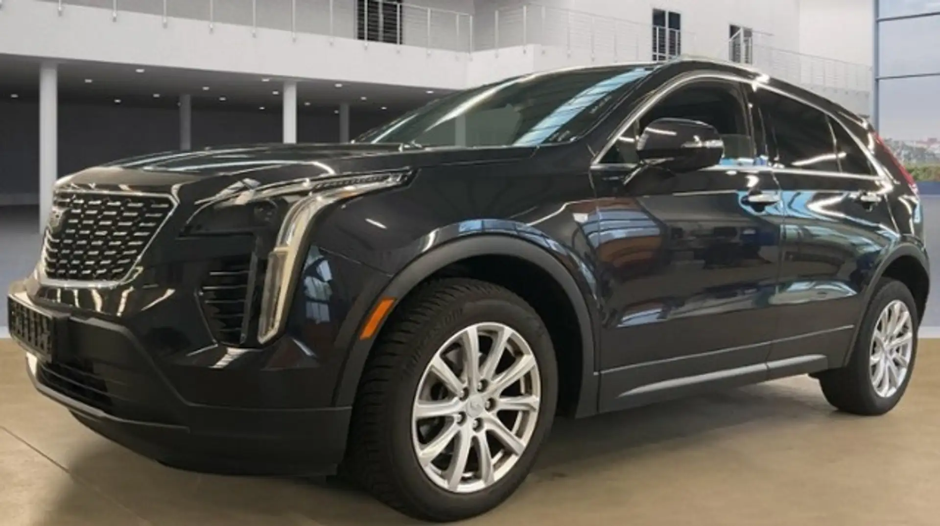 Cadillac XT4 350T AWD LUXURY PANO KAMERA TOTW SPUR BOSE Noir - 1