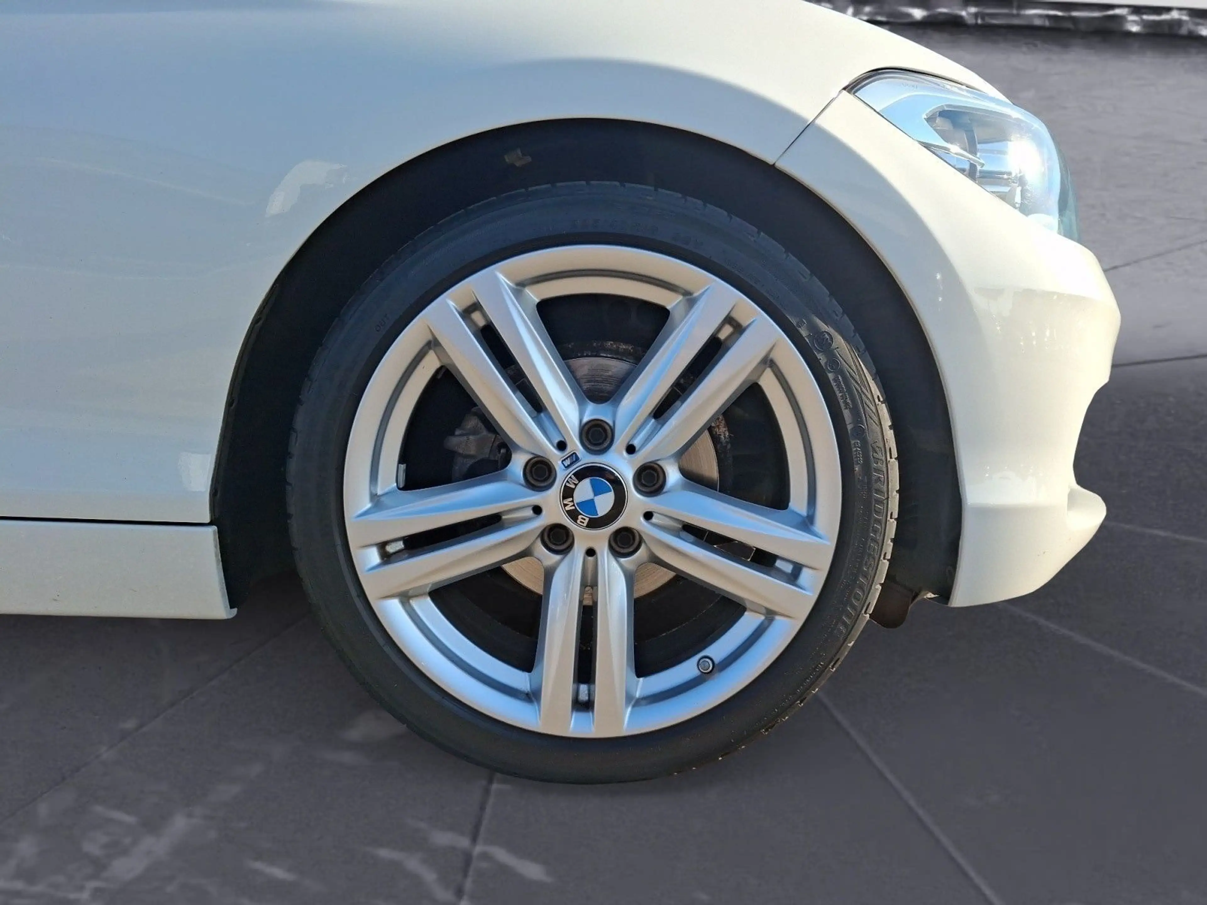 BMW 118 i Aut. Lederlenkrad MF Lenkrad 5-Sitzigkeit — photo 12