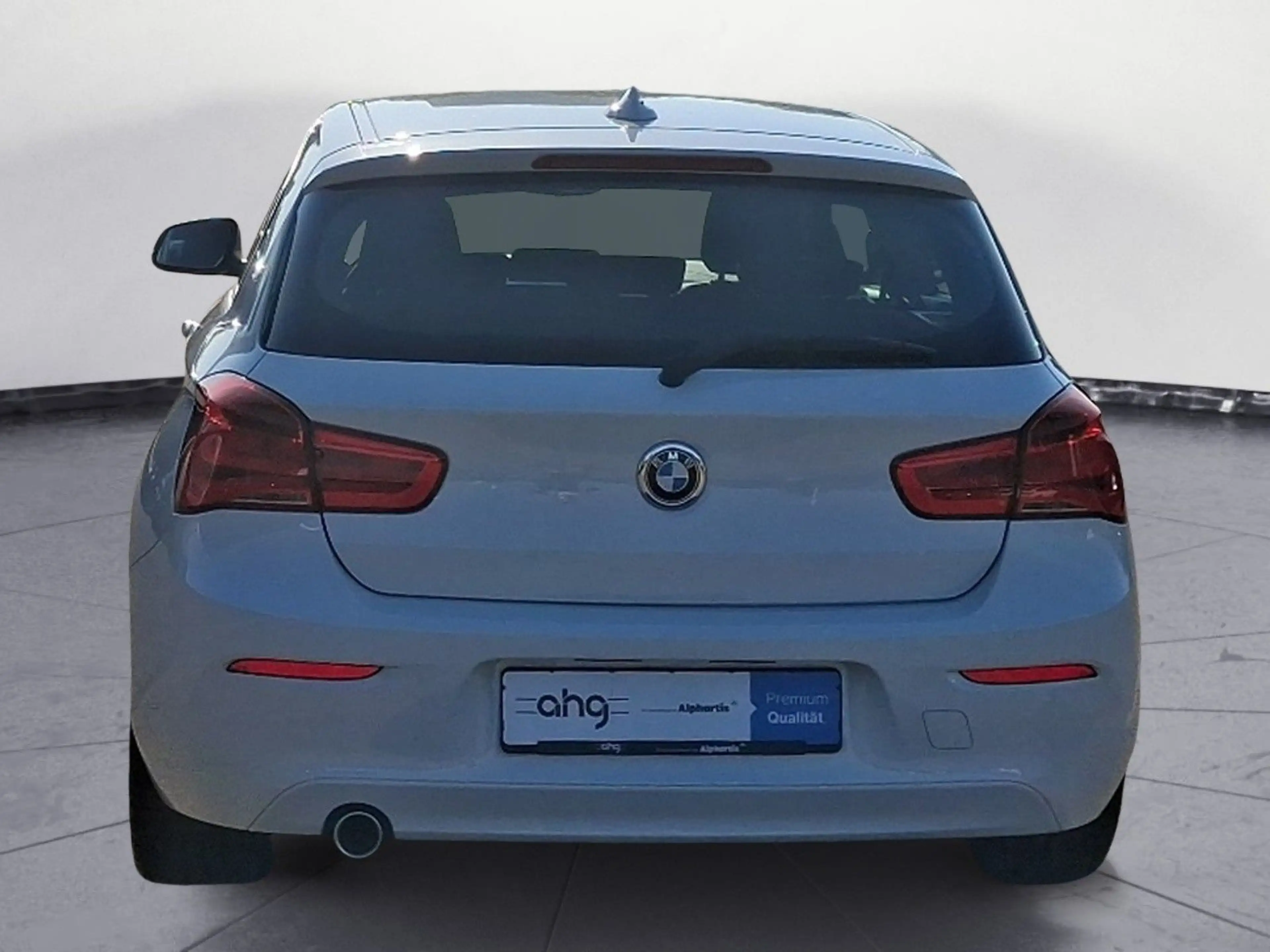 BMW 118 i Aut. Lederlenkrad MF Lenkrad 5-Sitzigkeit — photo 5