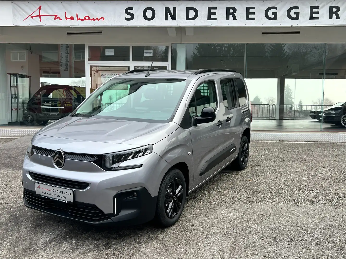 Citroen Berlingo M MPV BHDI130 EAT8 PLUS Grau - 1