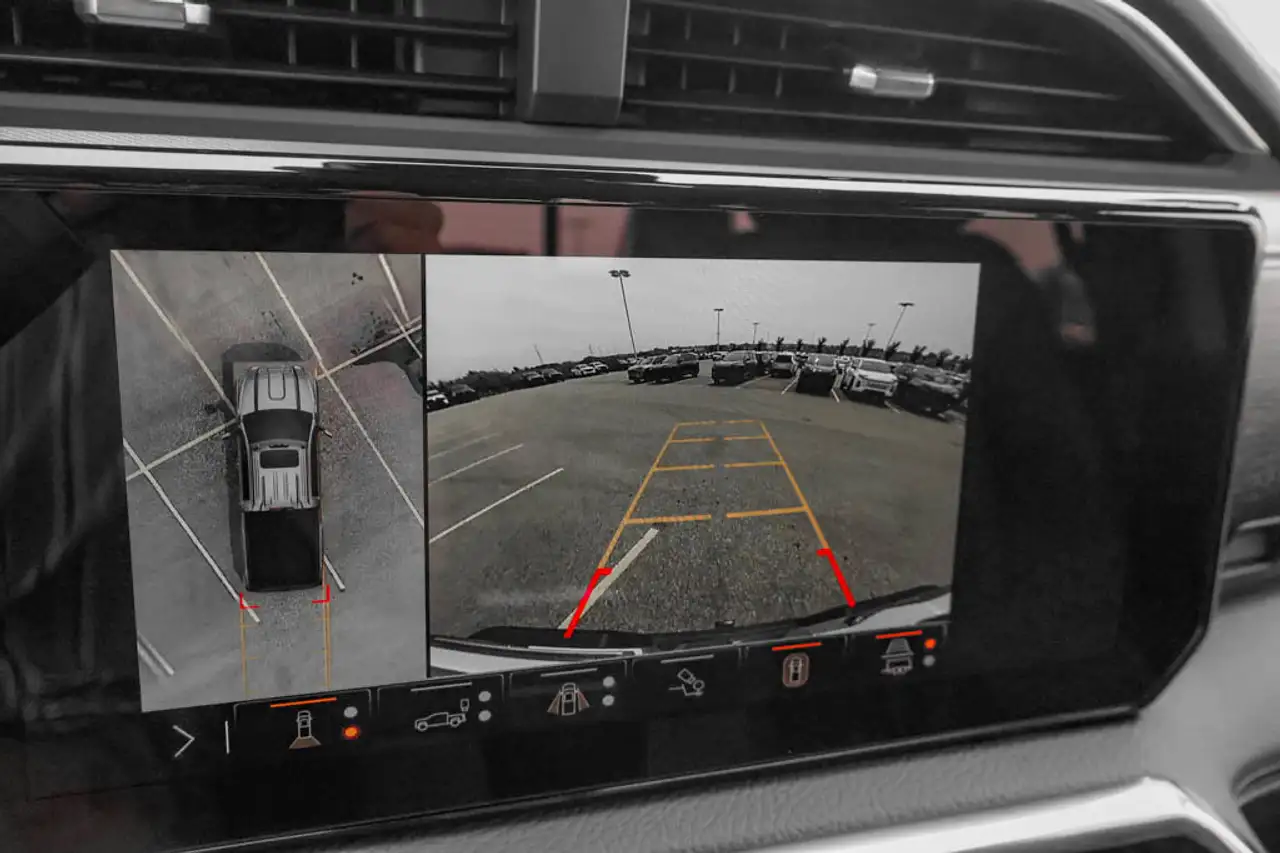GMC Sierra 3500HD снимка GMC Sierra 3500HD