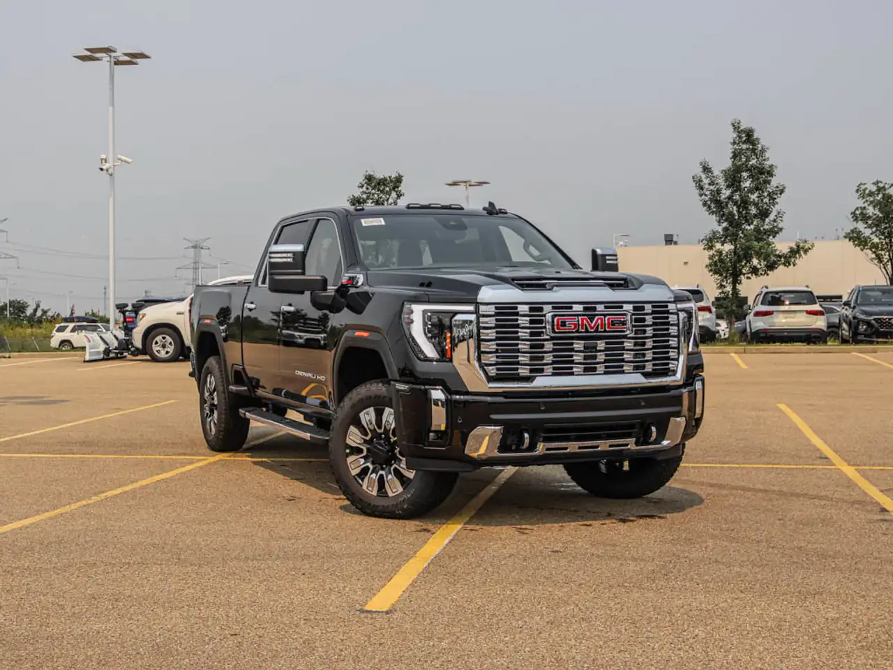 GMC Sierra 3500HD снимка GMC Sierra 3500HD