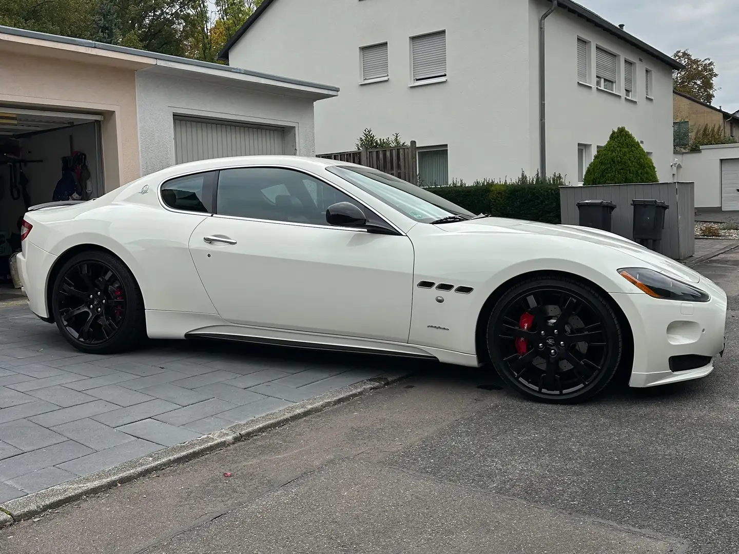 Maserati GranTurismo GranTurismo S F1 Weiß - 2