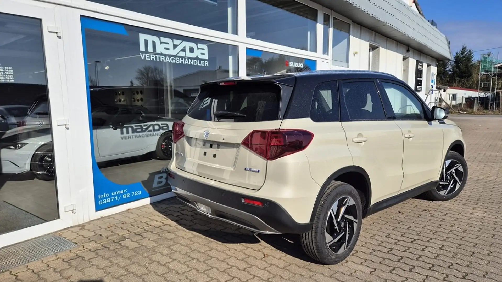 Suzuki Vitara Comfort + Beige - 2