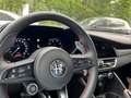 Alfa Romeo Giulia Competizione Q4 - thumbnail 6
