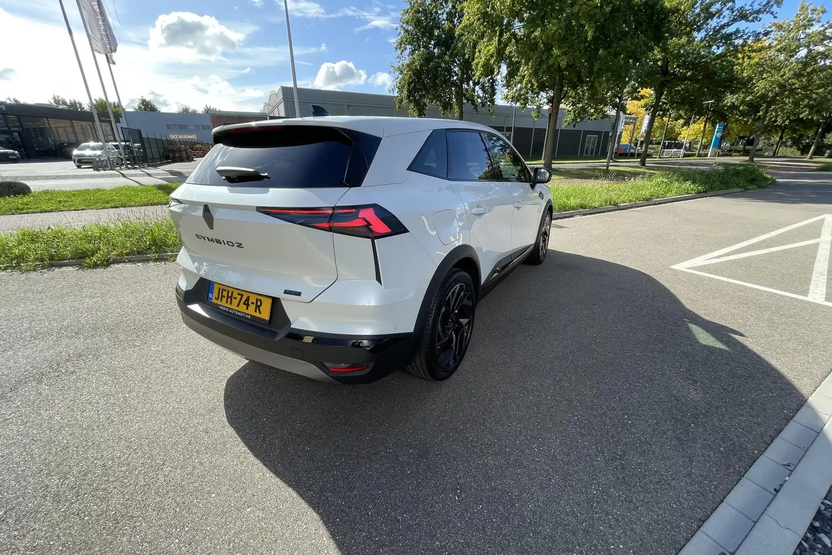 Renault Symbioz 1.6 E-Tech full hybrid 145 esprit Alpine NAVIGATIE Blanc - 2