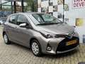 Toyota Yaris 1.0 VVT-i Aspiration NL-AUTO ALL SEASON BANDEN NAV Brun - thumbnail 5