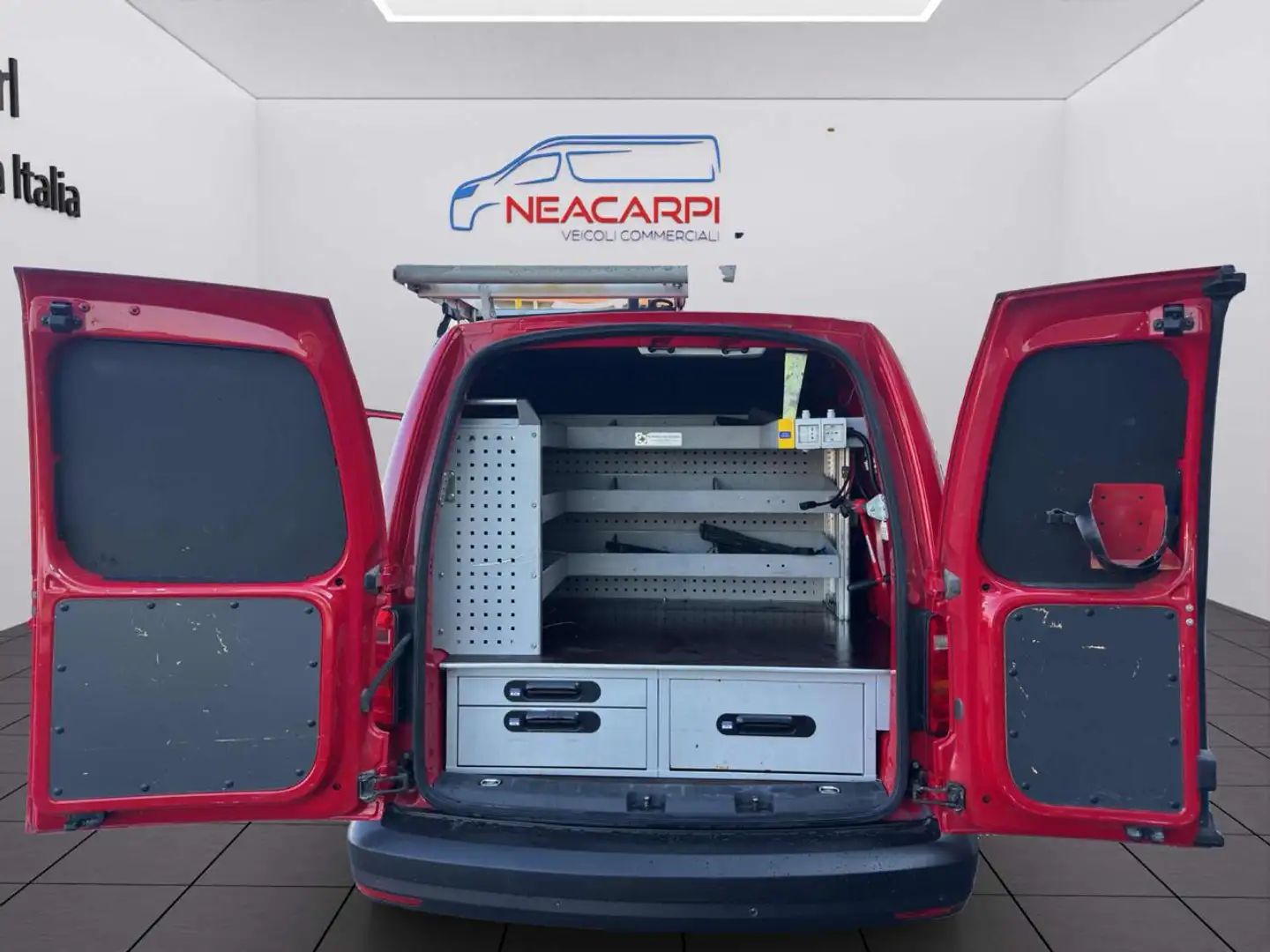Volkswagen Caddy 2.0 TDI 122CV 4X4-OFFICINA MOBILE+PORTAPACCHI- Червоний - 2