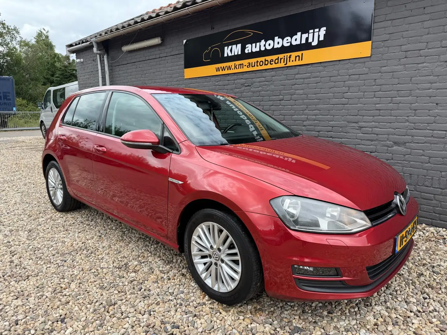 Volkswagen Golf 1.2 TSI Highline*Clima*PDC*Nav*Cruise* Rouge - 2