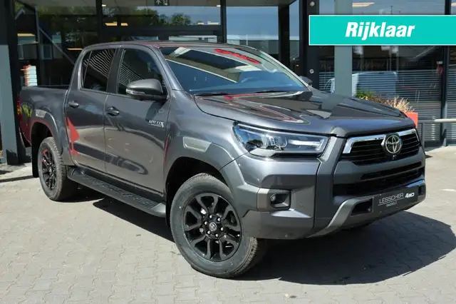Toyota Hilux 2.8 D-4D DUBBEL CABIN 48V HYBRIDE INVINCIBLE A/T 4