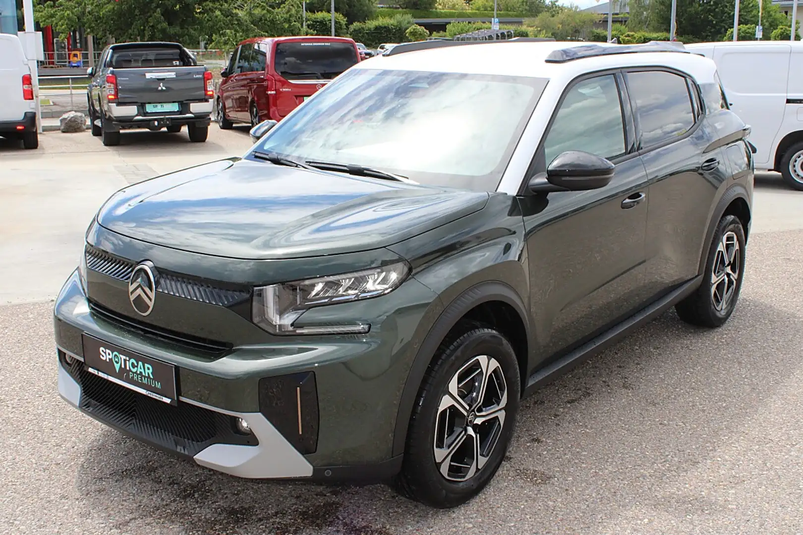Citroen C3 Aircross Hybrid mHEV 145 Max ë-DSC6 Grün - 1