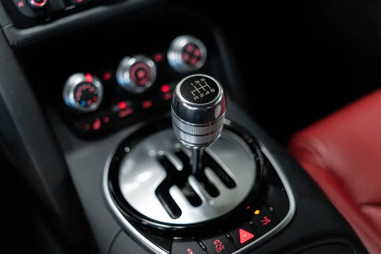 Audi R8 photo Audi R8